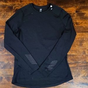 L/ Helly Hansen thermal ski shirt Large